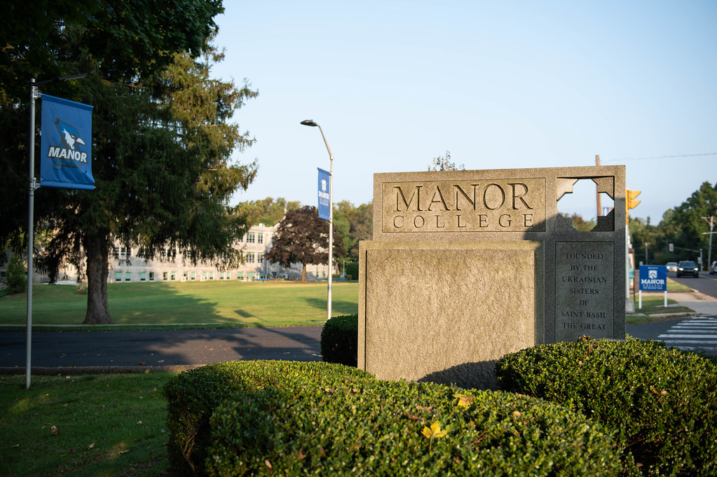 MANOR STUDENT-ATHLETES NAMED TO THE  COLLEGE&rsquo;S FALL 2025 SEMESTER DEAN&rsquo;S LIST