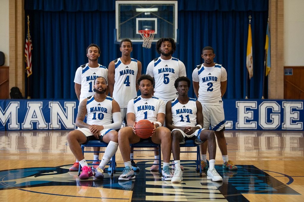 MANOR COLLEGE MEN&rsquo;S BASKETBALL AWARD-WINNING AND RECORD-BREAKING SEASON